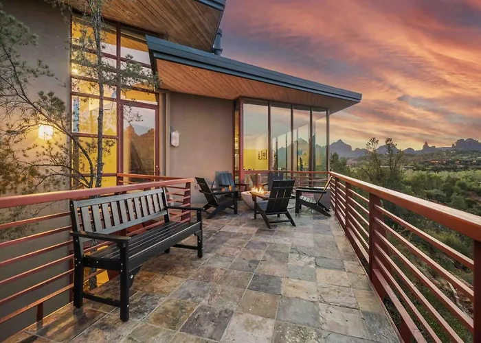 Holiday home Cliff With Epic Views In Uptown