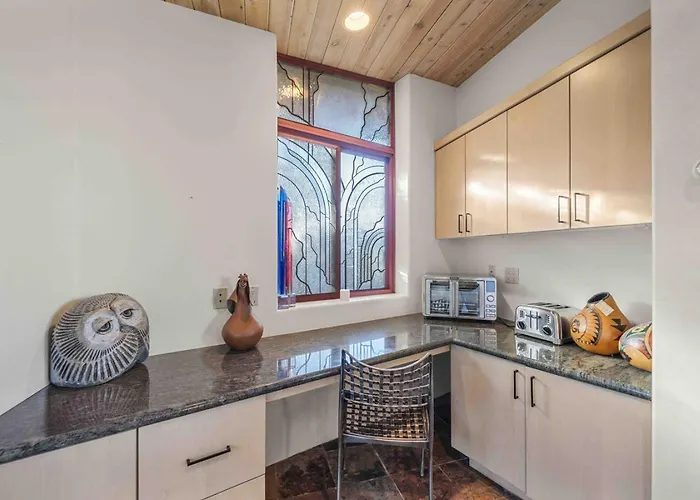 Holiday home Cliff With Epic Views In Uptown
