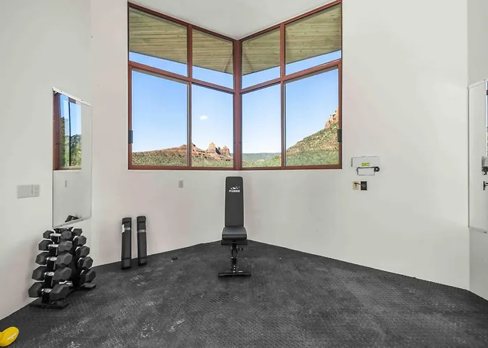 Holiday home Cliff With Epic Views In Uptown